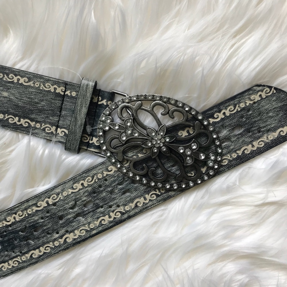 Oval Crystal Gemstone Buckle Gray Western Belt